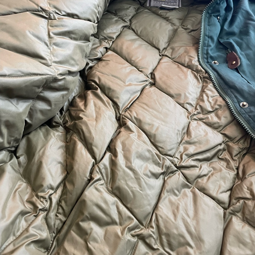 Cabelas Winter Coat - Picture 4 of 7